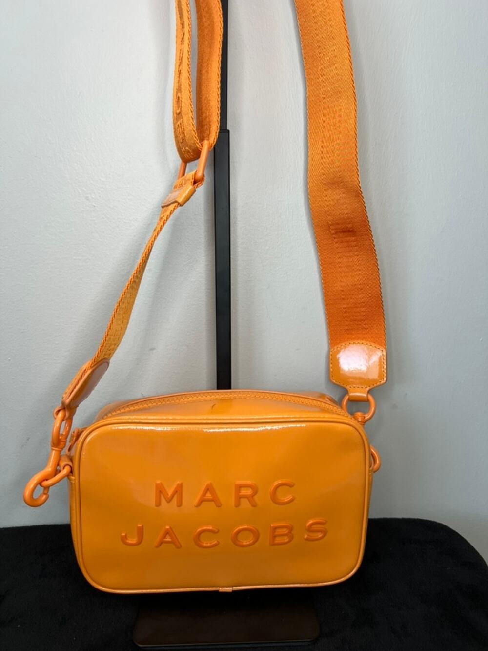 Marc Jacobs The Camera Bag Orange Patent Leather Crossbody Adjustable Strap